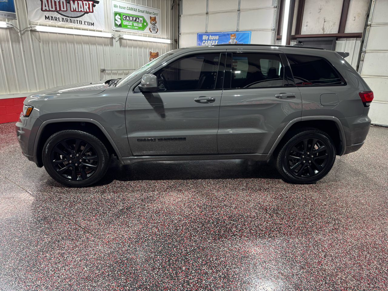 Jeep Grand Cherokee Laredo X 4x4 2021