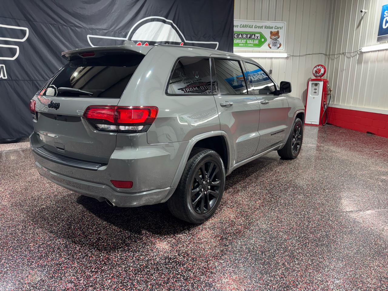 Jeep Grand Cherokee Laredo X 4x4 2021