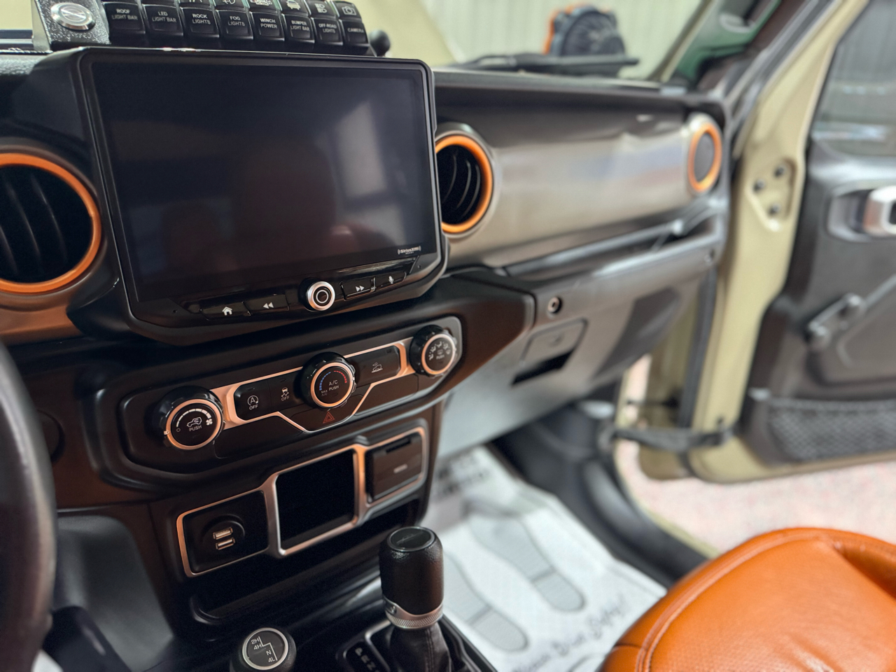 Jeep Gladiator Sport 4x4 2020