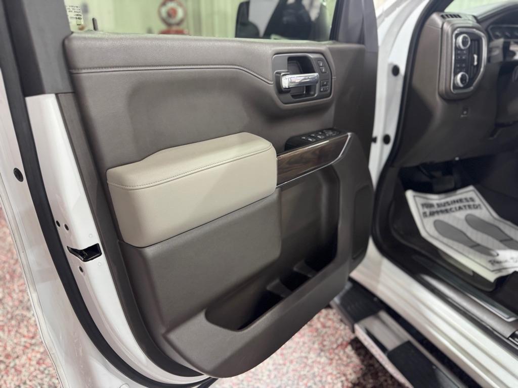 GMC Sierra 1500 4WD Crew Cab 147" SLT 2020