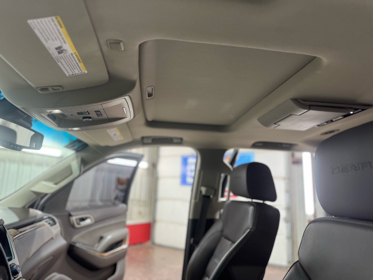 GMC Yukon 4WD 4dr Denali 2015