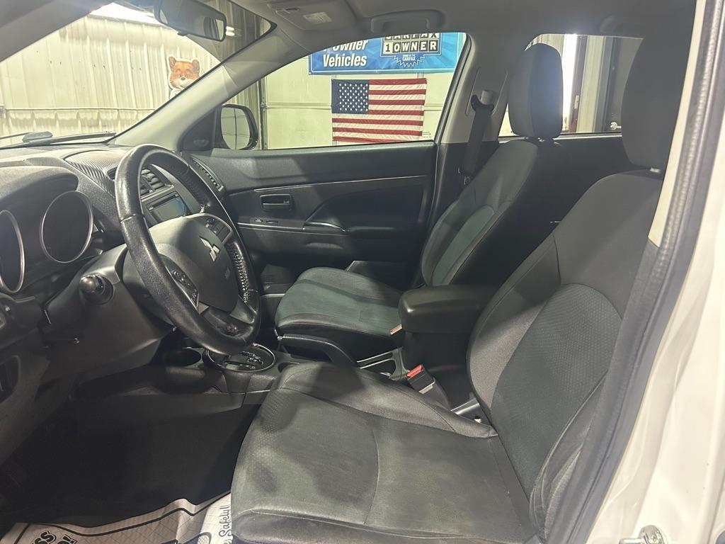 Mitsubishi Outlander Sport 2WD 4dr CVT ES 2015