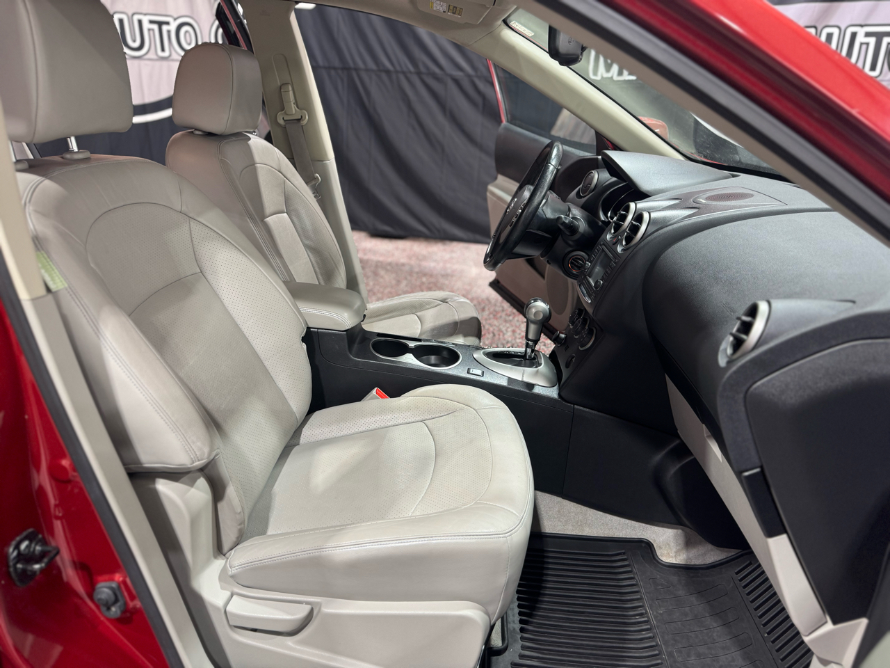 Nissan Rogue FWD 4dr SL 2013