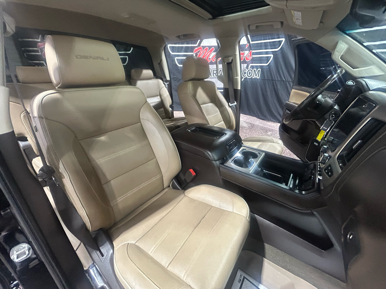 GMC Sierra 2500HD 4WD Crew Cab 153.7" Denali 2018