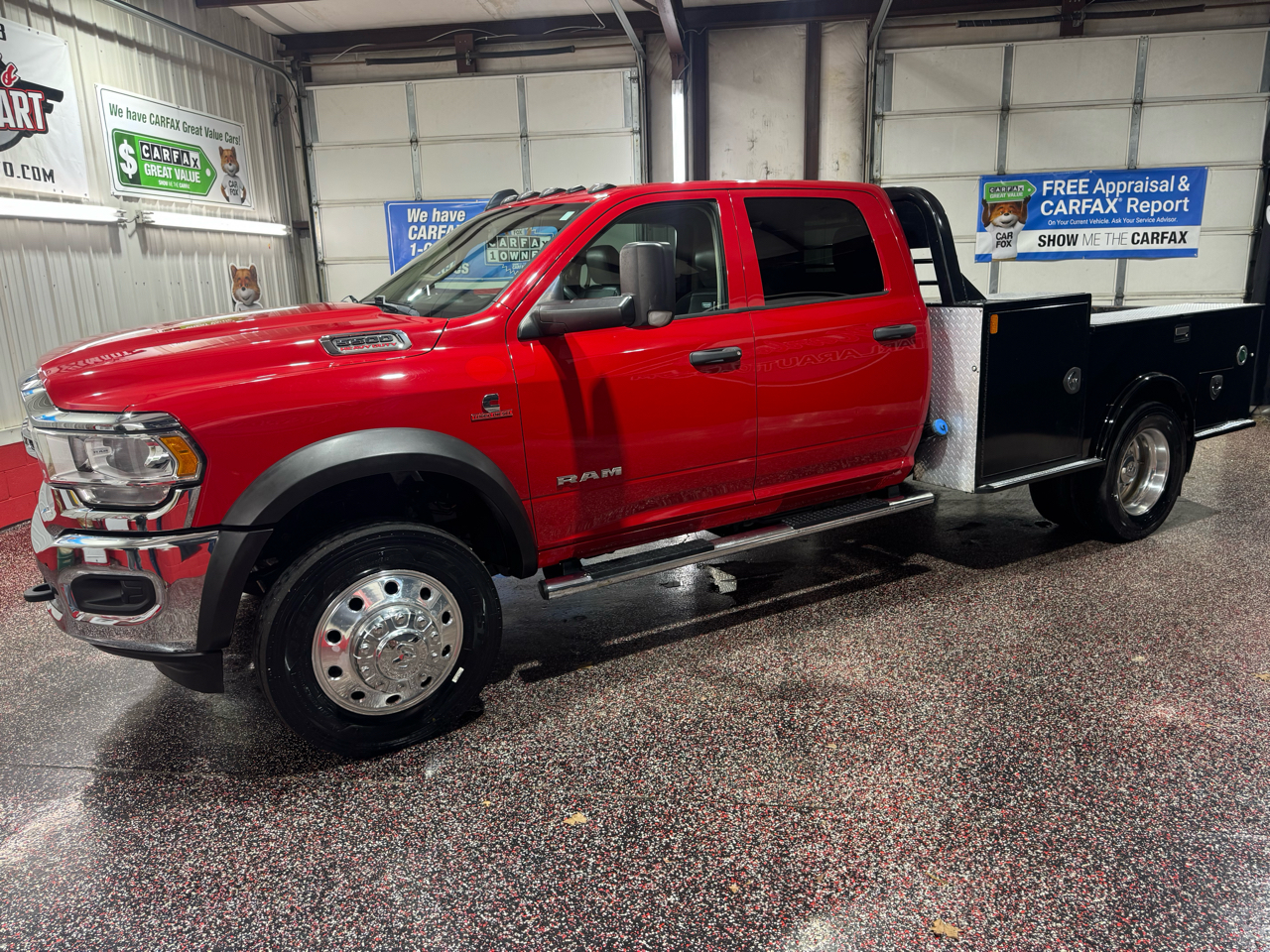 RAM 5500 Chassis Cab Tradesman 4x4 Crew Cab 60" CA 173.4" WB 2019