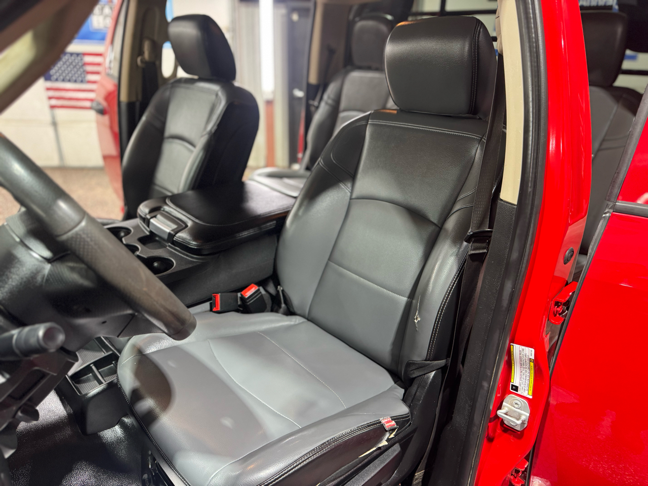 RAM 5500 Chassis Cab Tradesman 4x4 Crew Cab 60" CA 173.4" WB 2019