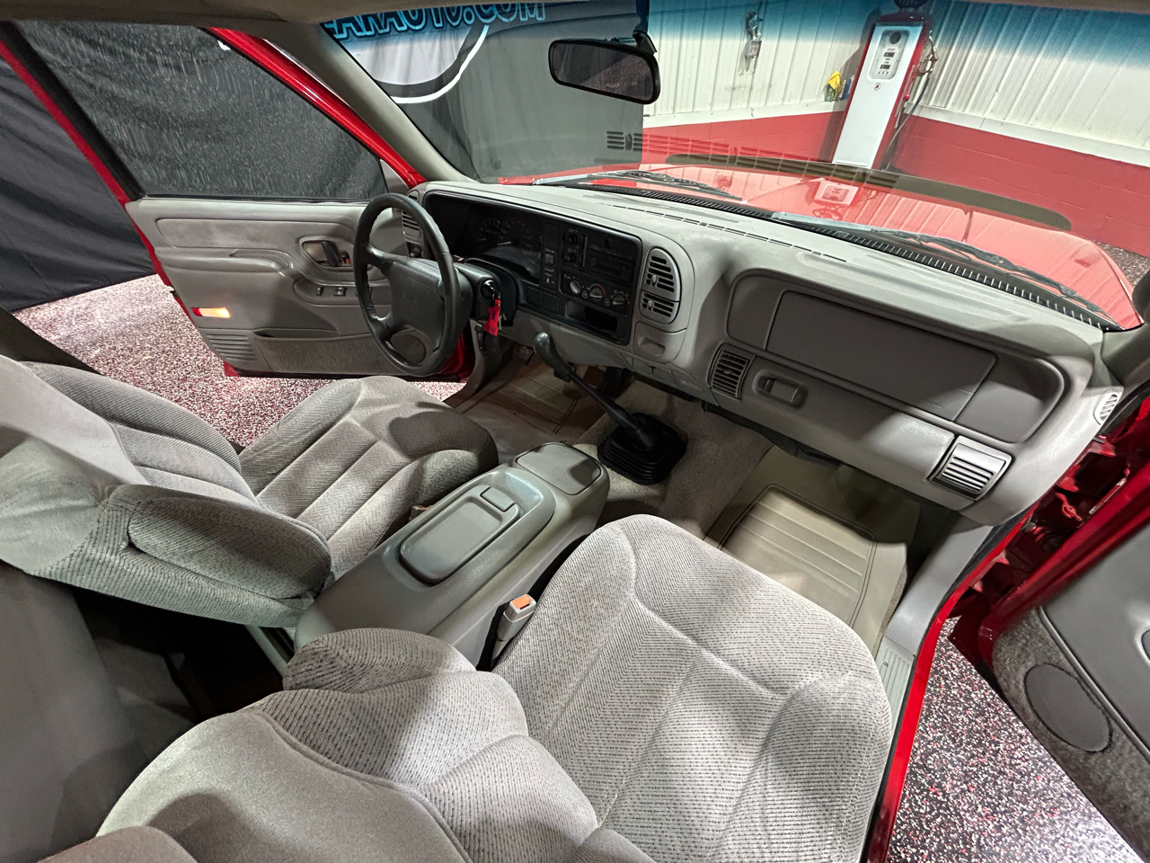 GMC Sierra 1500 Reg Cab Sportside 117.5" WB 1997