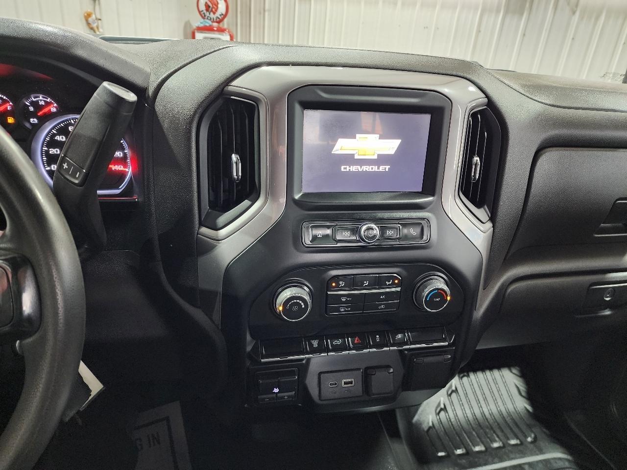 Chevrolet Silverado 2500HD 4WD Double Cab 149" Work Truck 2022