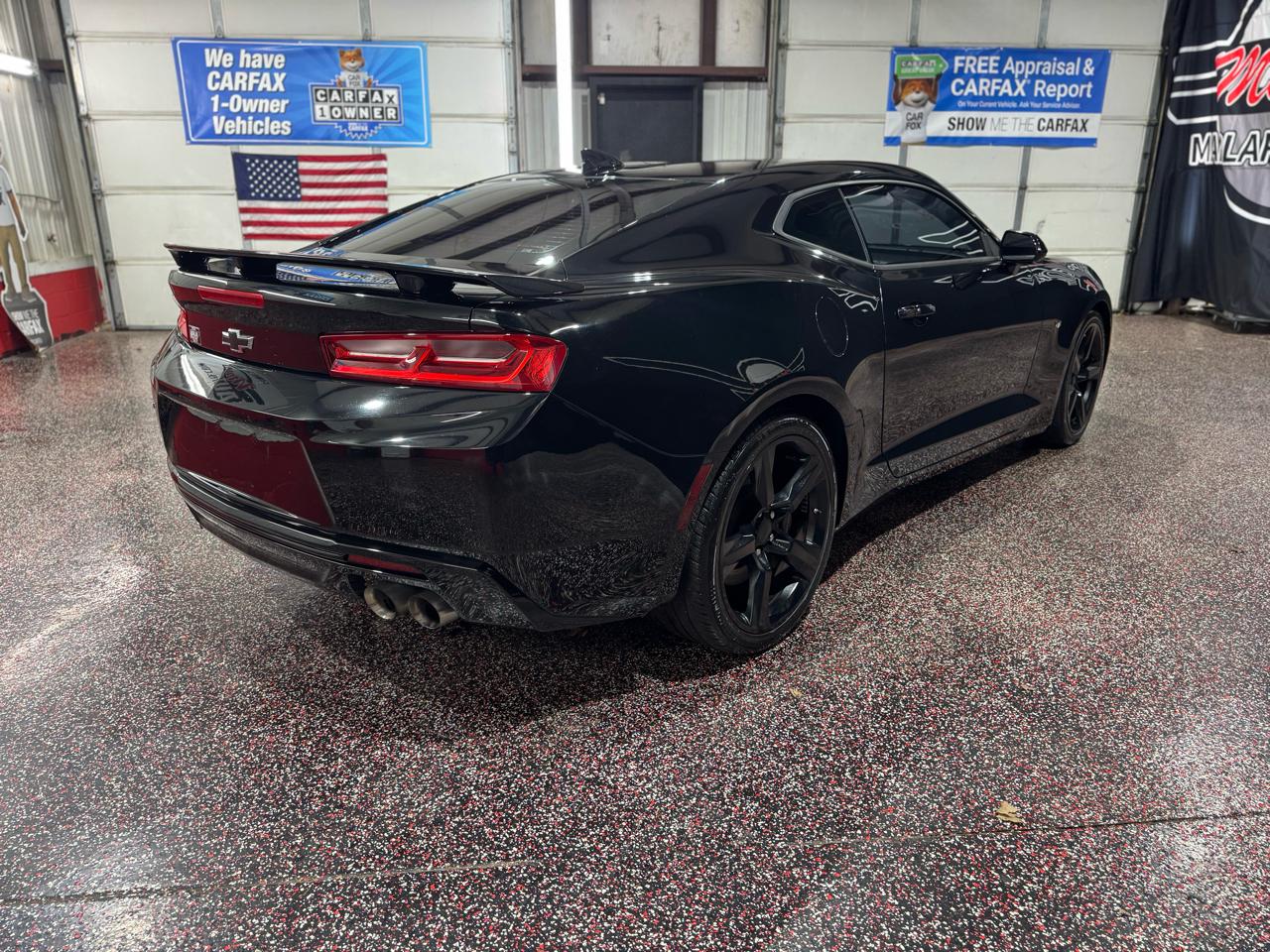 Chevrolet Camaro 2dr Cpe 1SS 2016