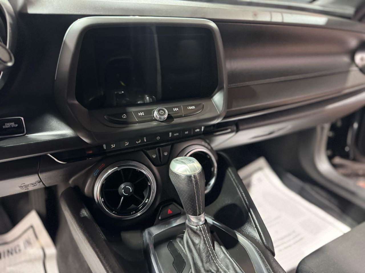 Chevrolet Camaro 2dr Cpe 1SS 2016