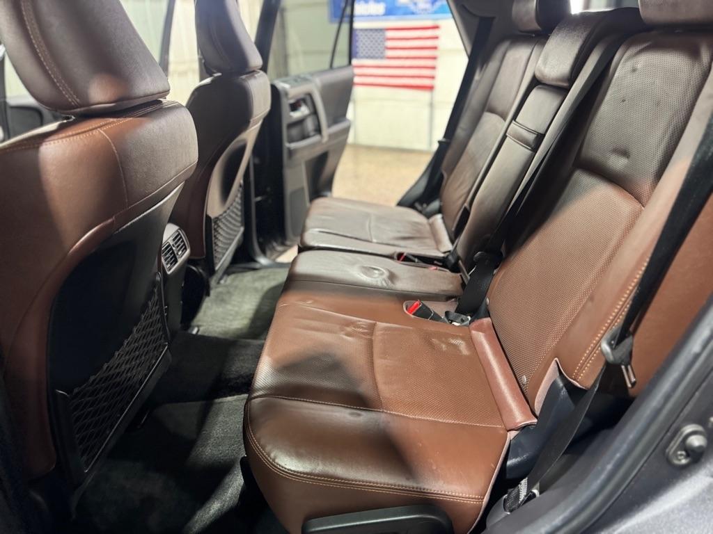 Toyota 4Runner TRD Off Road Premium 4WD (Natl) 2018