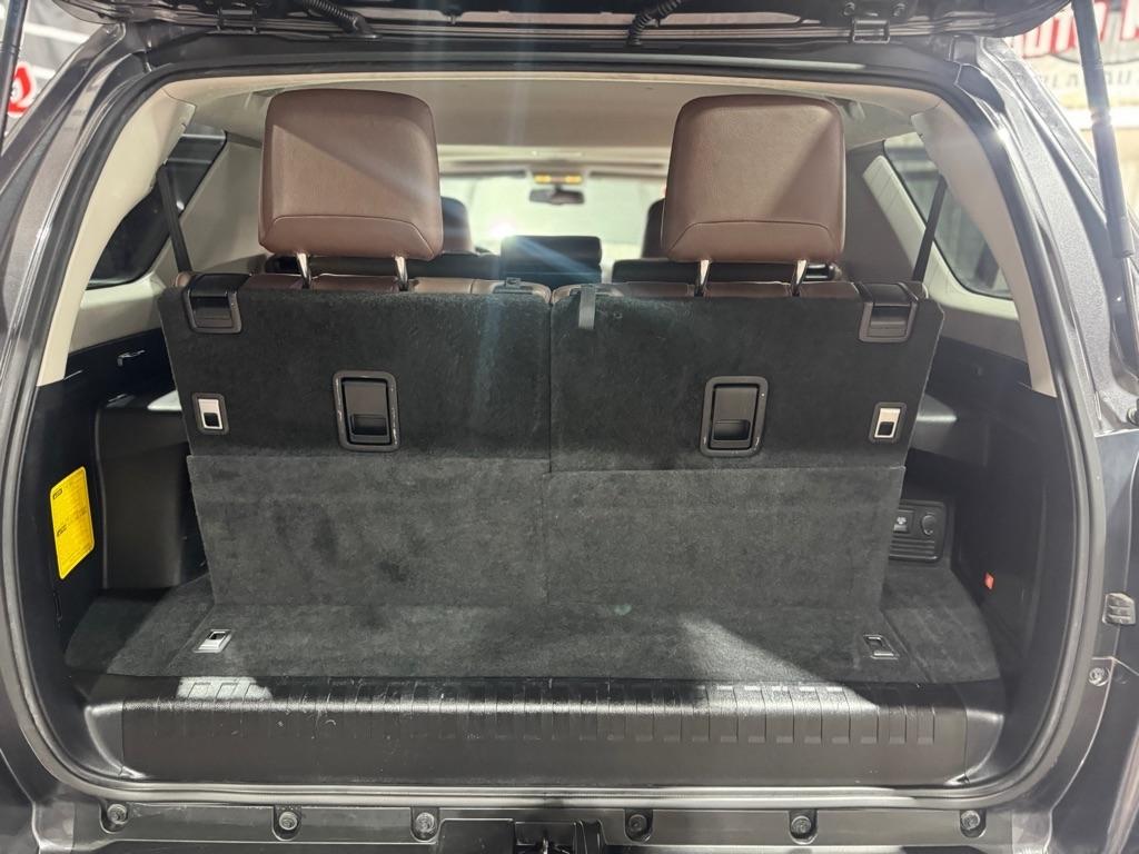 Toyota 4Runner TRD Off Road Premium 4WD (Natl) 2018