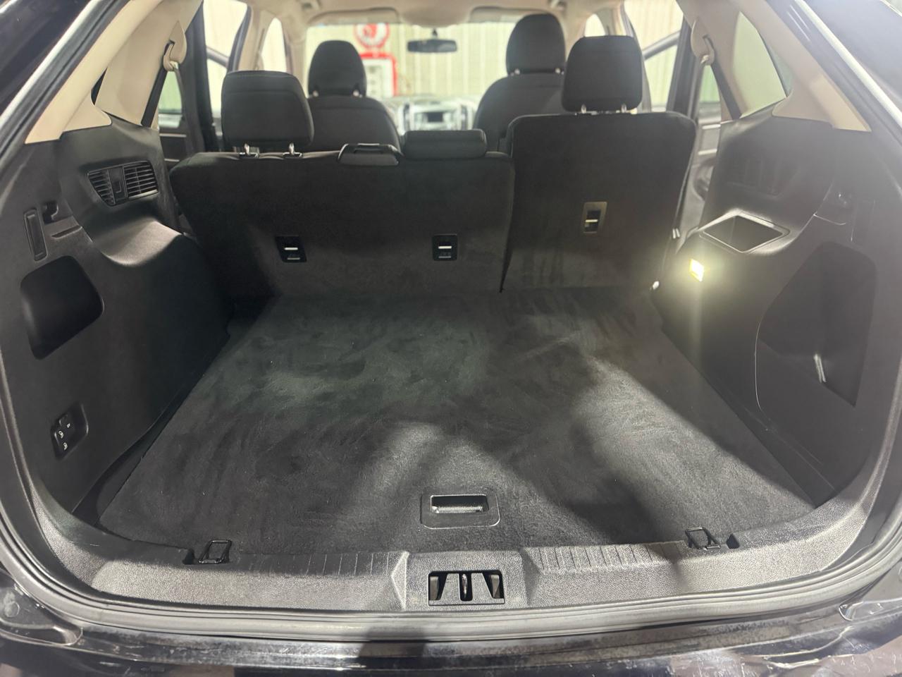 Ford Edge 4dr SEL AWD 2016