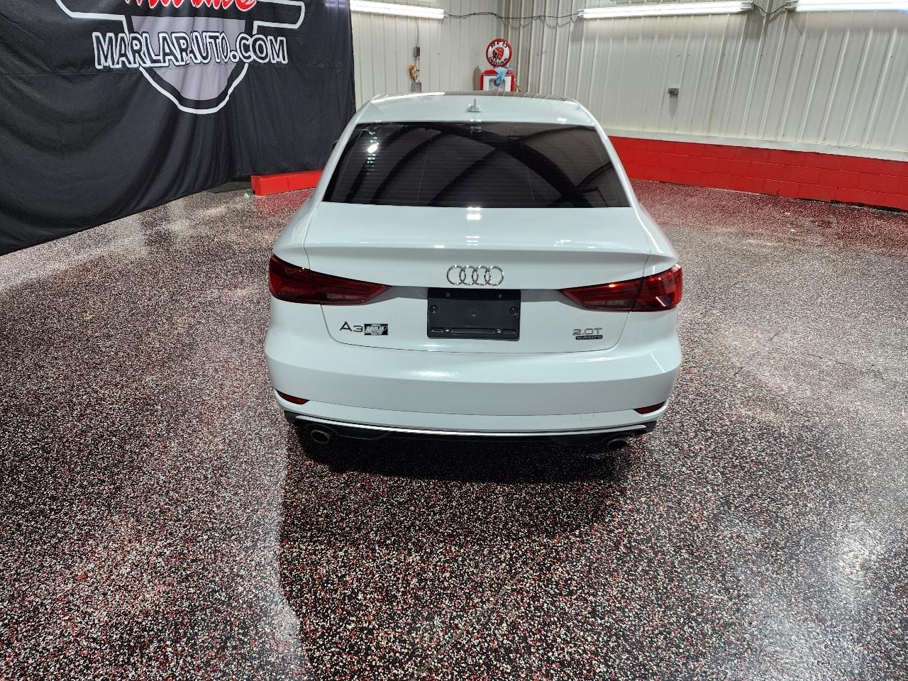 Audi A3 Sedan 2.0 TFSI Tech Premium quattro AWD 2018