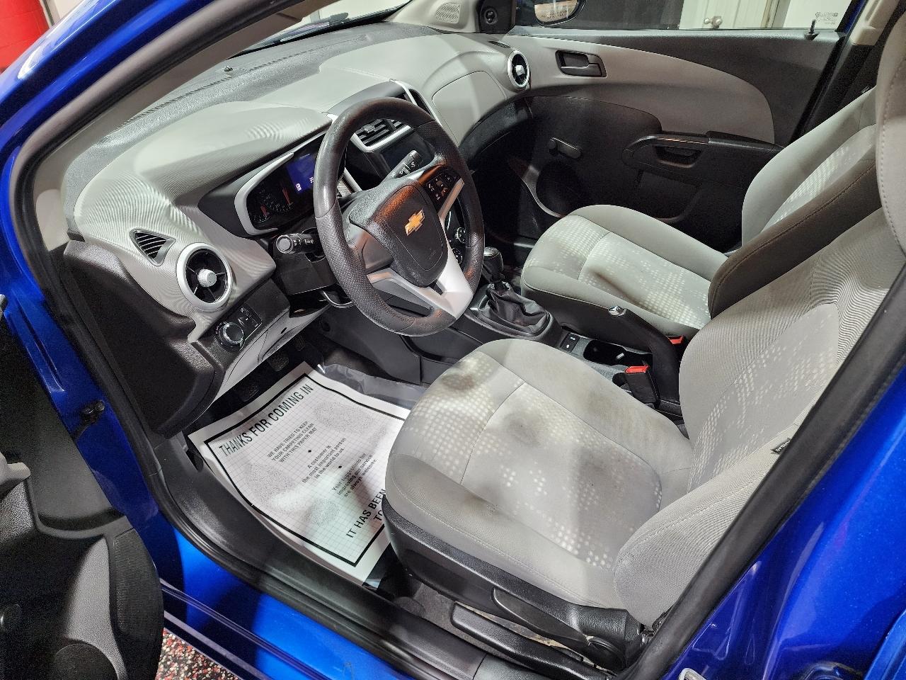 Chevrolet Sonic 4dr Sdn Manual LS 2018