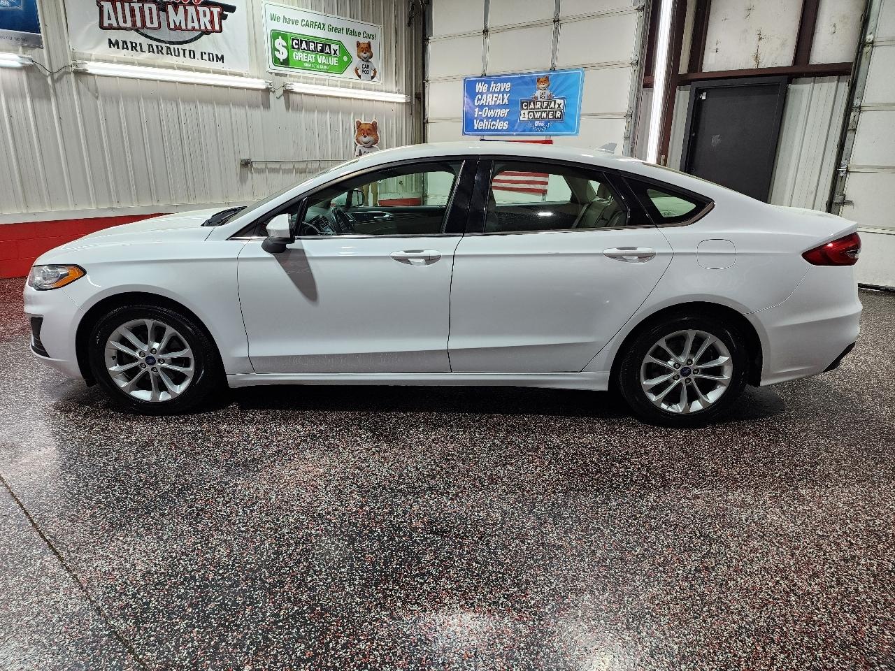 Ford Fusion SE FWD 2019