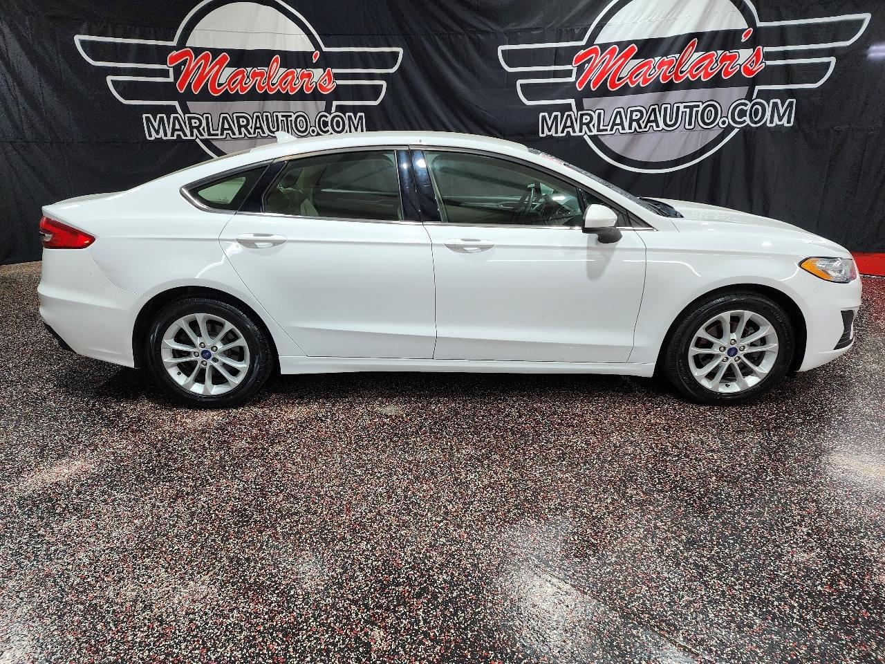 Ford Fusion SE FWD 2019