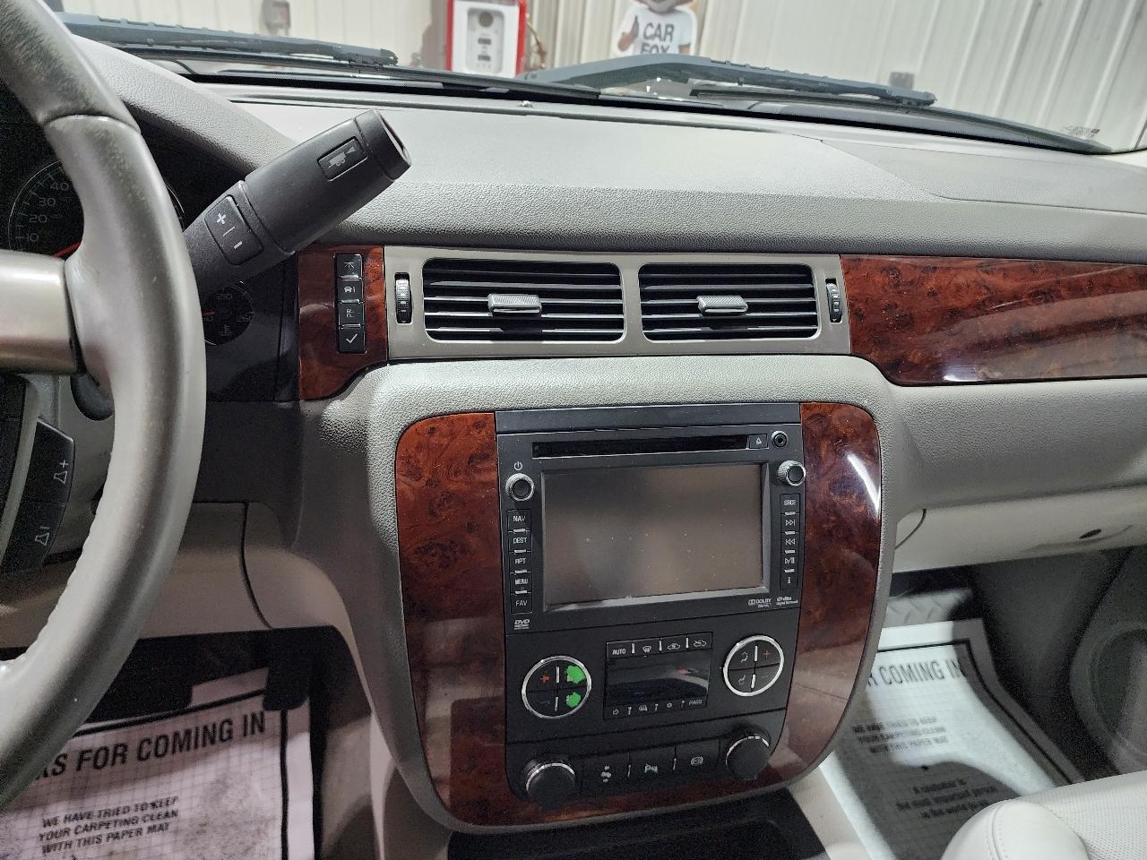 Chevrolet Silverado 3500HD 4WD Crew Cab 167.7" LTZ 2014