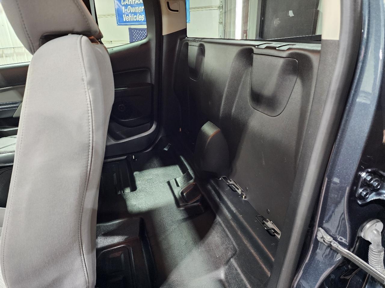 Chevrolet Colorado 2WD Ext Cab 128.3" Work Truck 2019