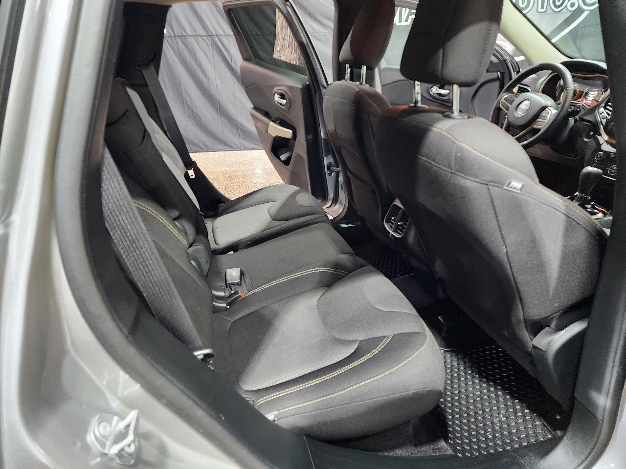 Jeep Cherokee Latitude 4x4 2017