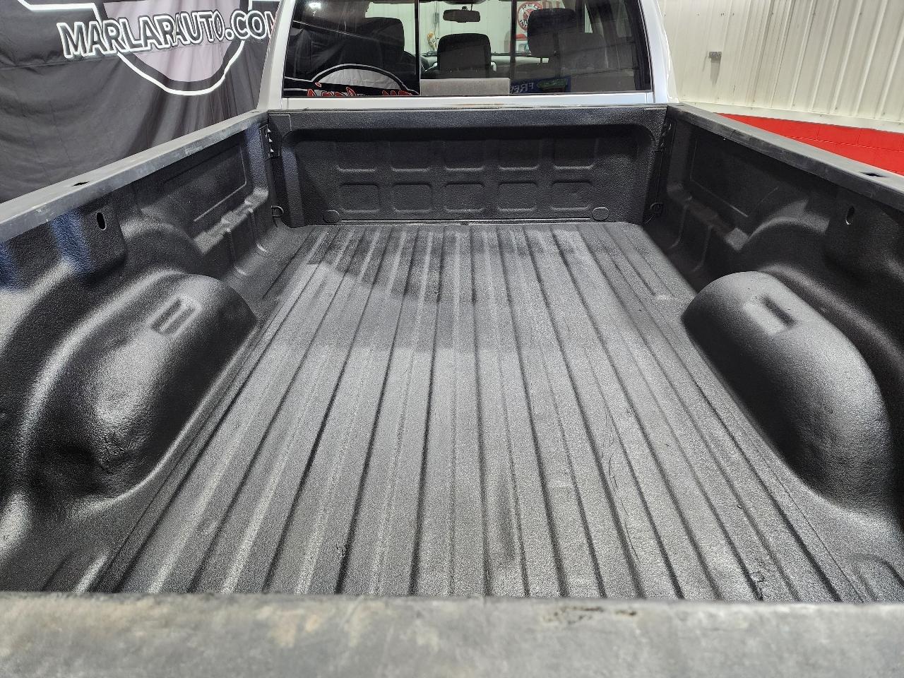 Dodge Ram 3500 4WD Crew Cab 169" SLT 2010
