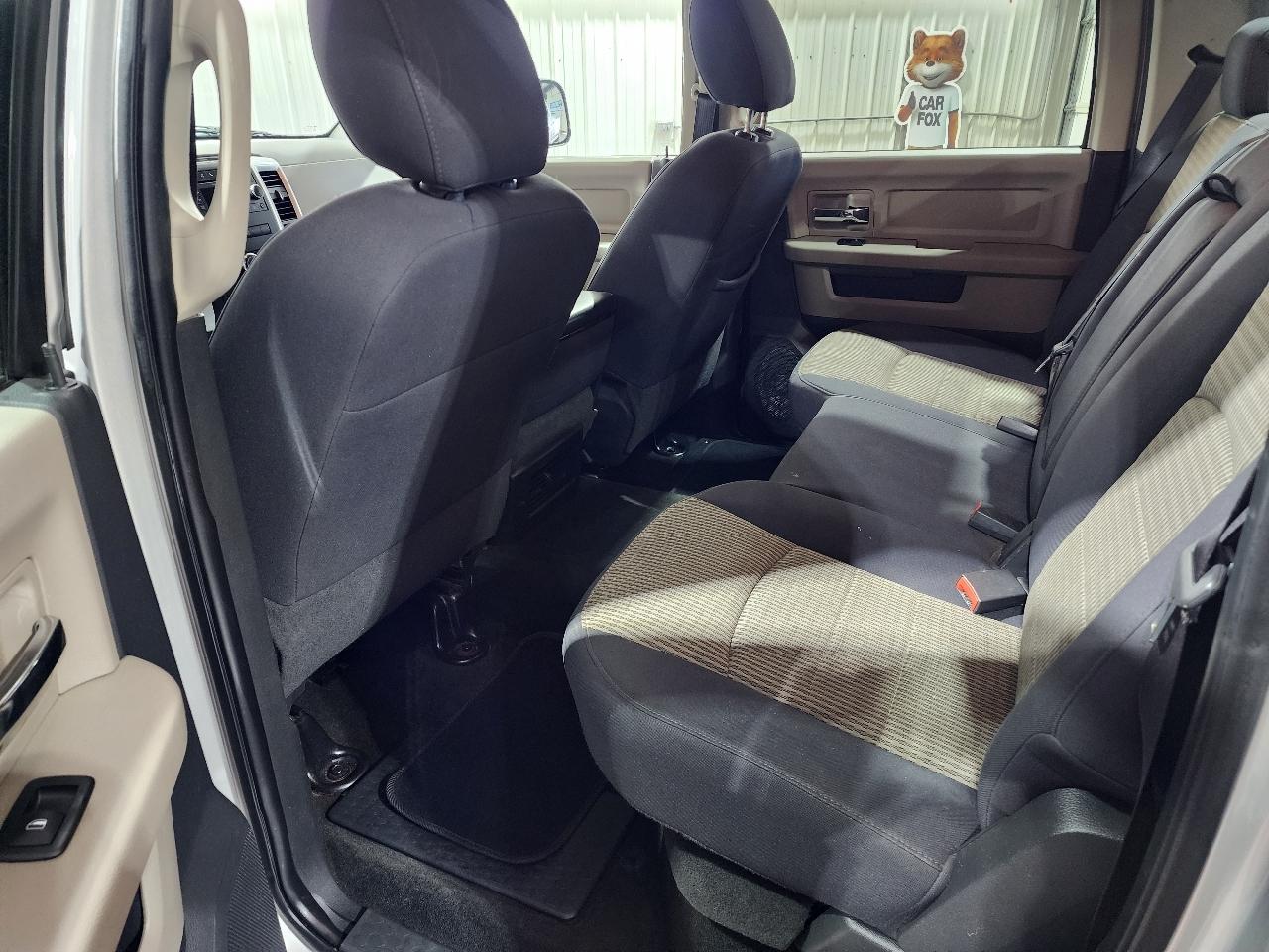 Dodge Ram 3500 4WD Crew Cab 169" SLT 2010