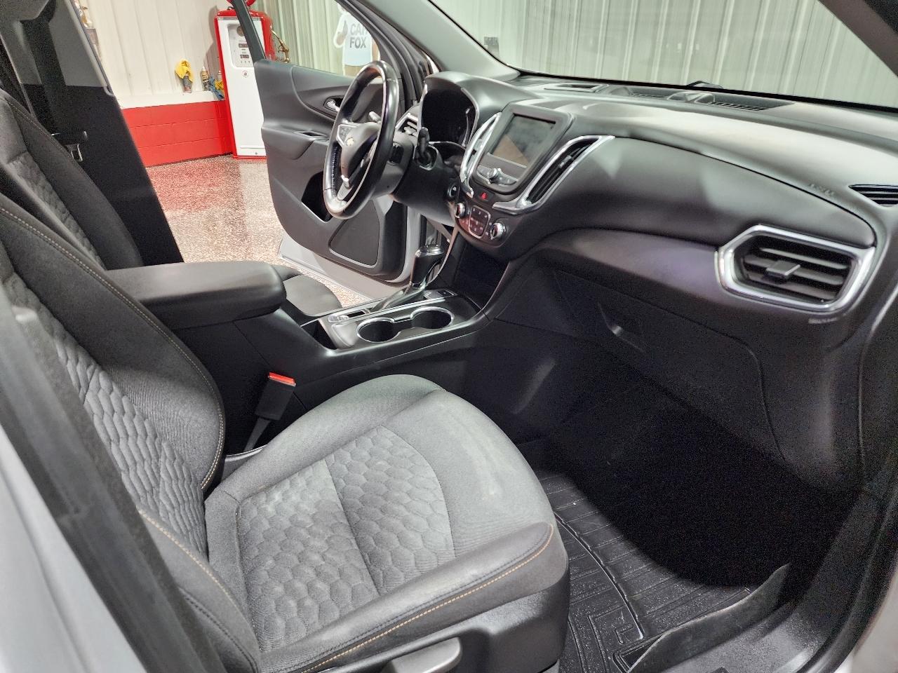 Chevrolet Equinox AWD 4dr LT w/2FL 2019