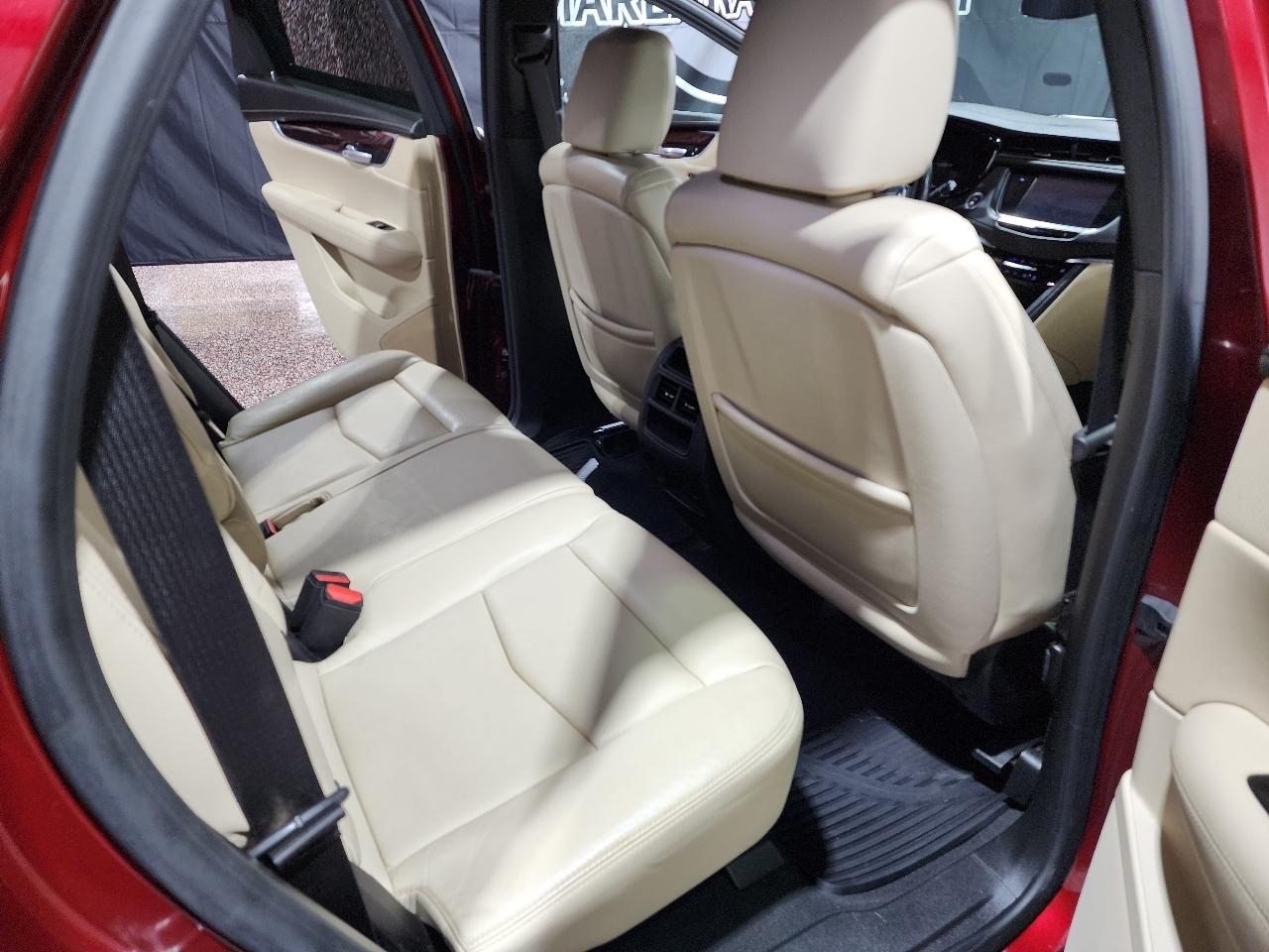 Cadillac XT5 FWD 4dr Luxury 2018