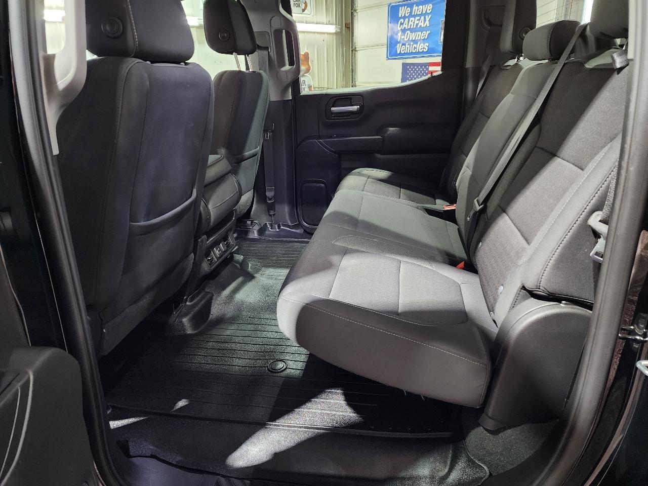 Chevrolet Silverado 1500 4WD Crew Cab 147" LT 2020