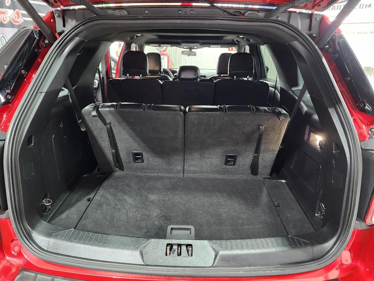 Ford Explorer XLT 4WD 2020