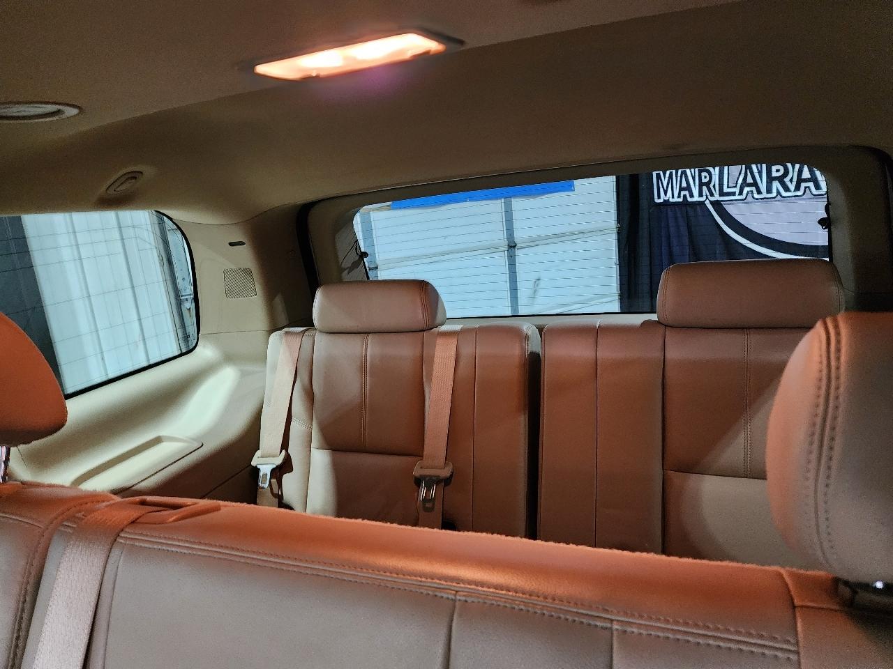 Chevrolet Tahoe Hybrid 2WD 4dr 2009