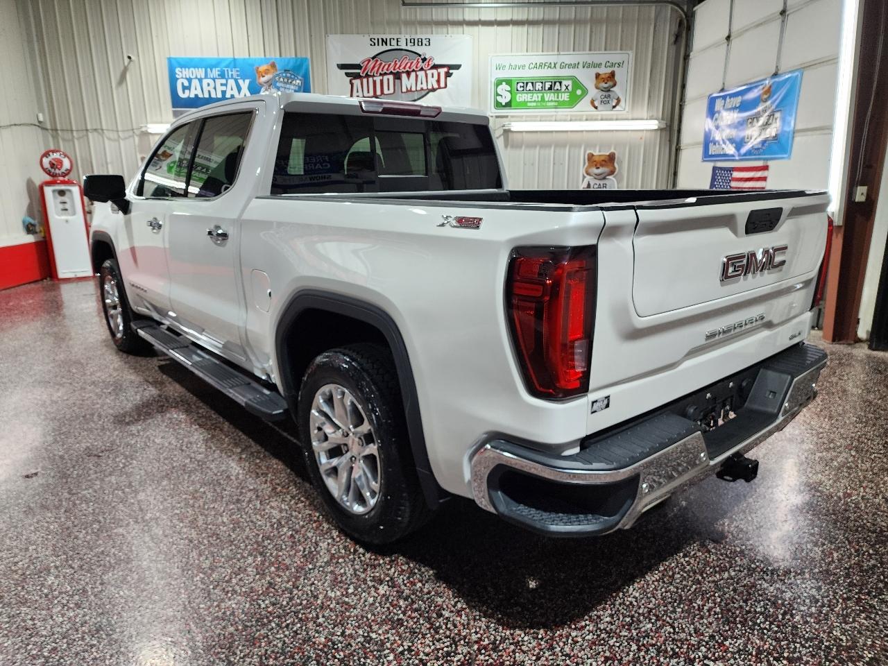 GMC Sierra 1500 4WD Crew Cab 147" SLT 2019