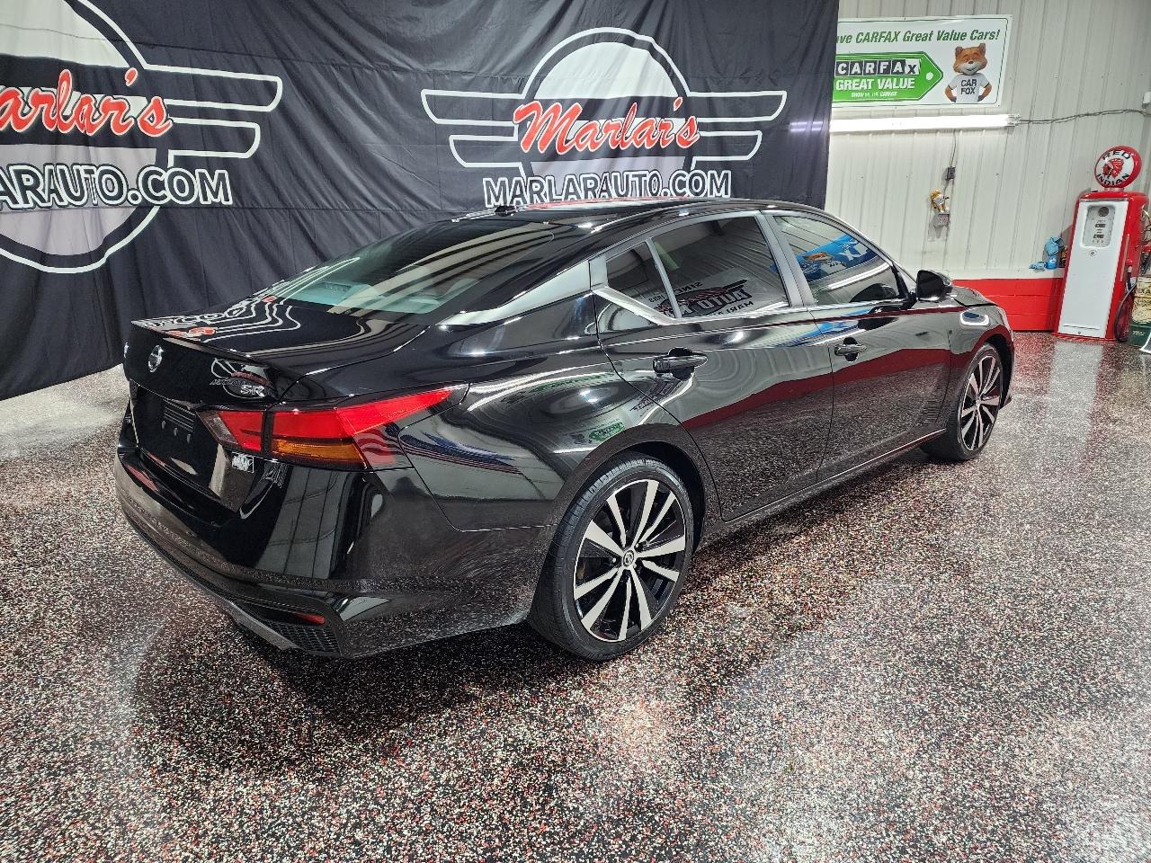 Nissan Altima 2.5 SR Sedan 2019