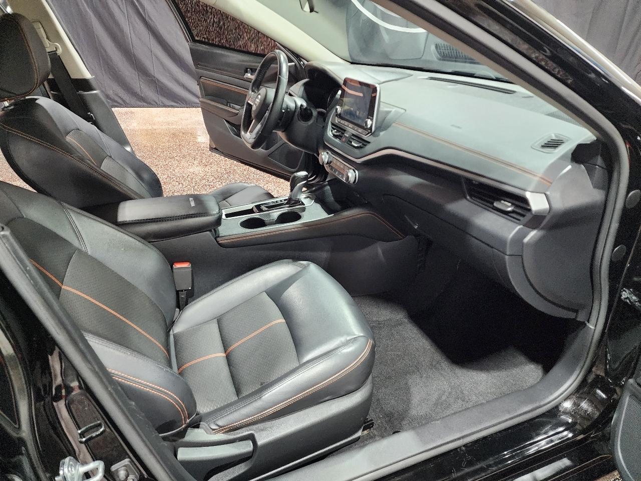 Nissan Altima 2.5 SR Sedan 2019