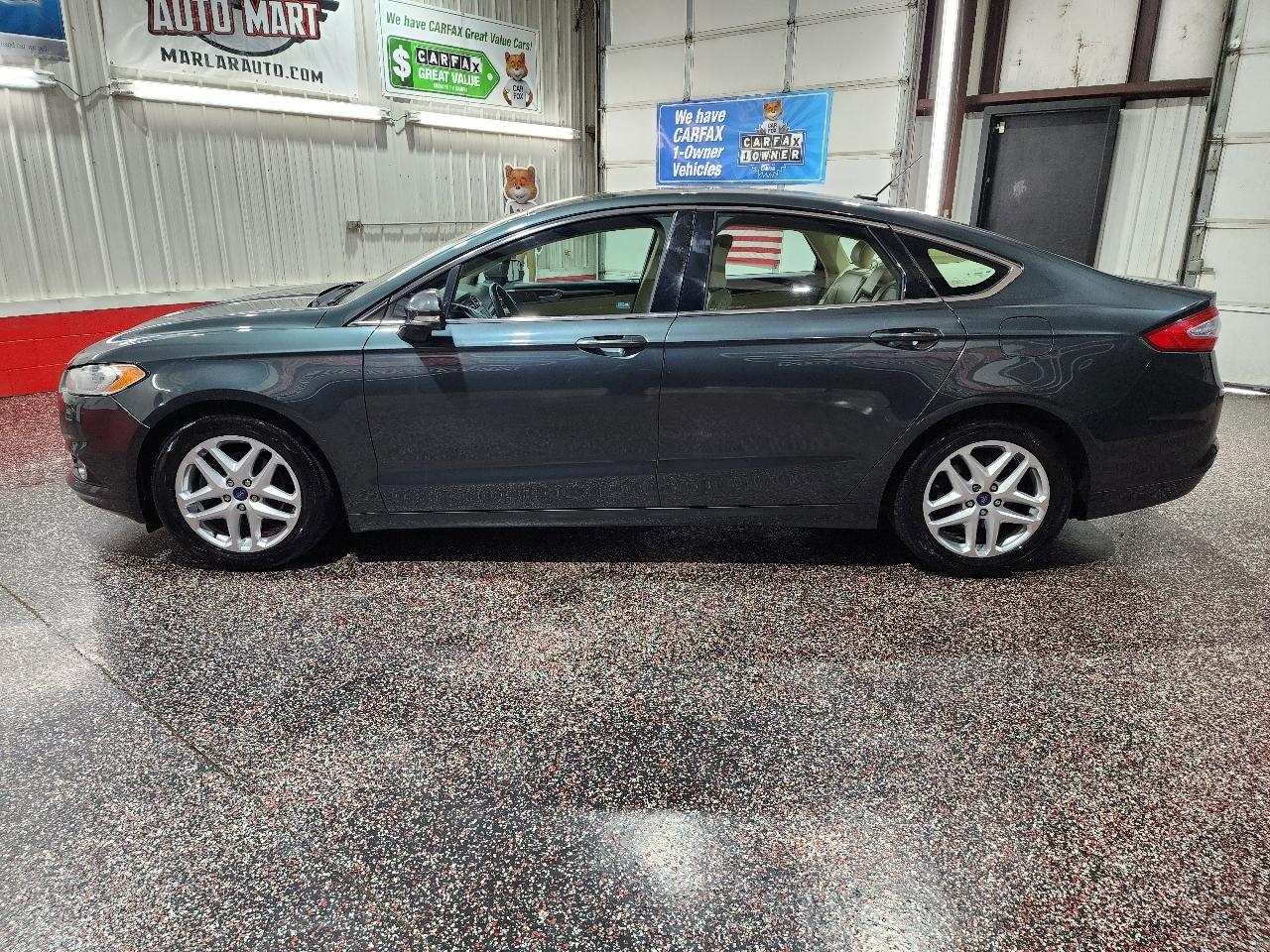 Ford Fusion 4dr Sdn SE FWD 2016