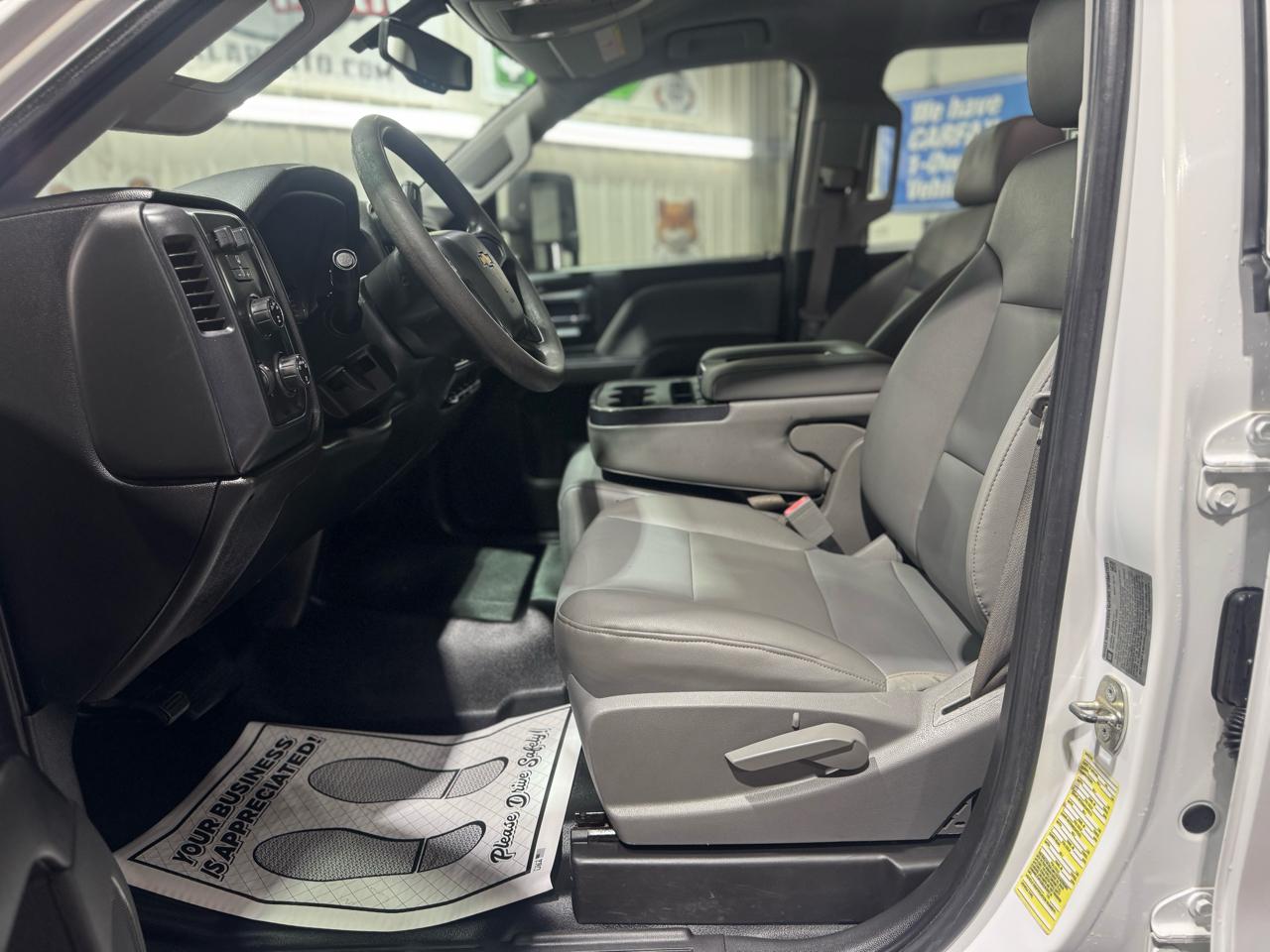 Chevrolet Silverado 3500HD Built After Aug 14 4WD Crew Cab 171.5" WB, 59.06" CA WT 2015