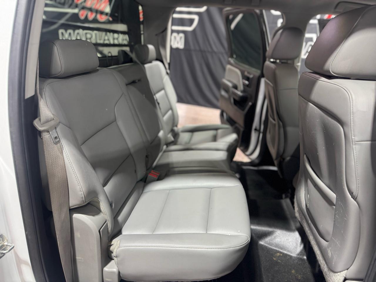 Chevrolet Silverado 3500HD Built After Aug 14 4WD Crew Cab 171.5" WB, 59.06" CA WT 2015