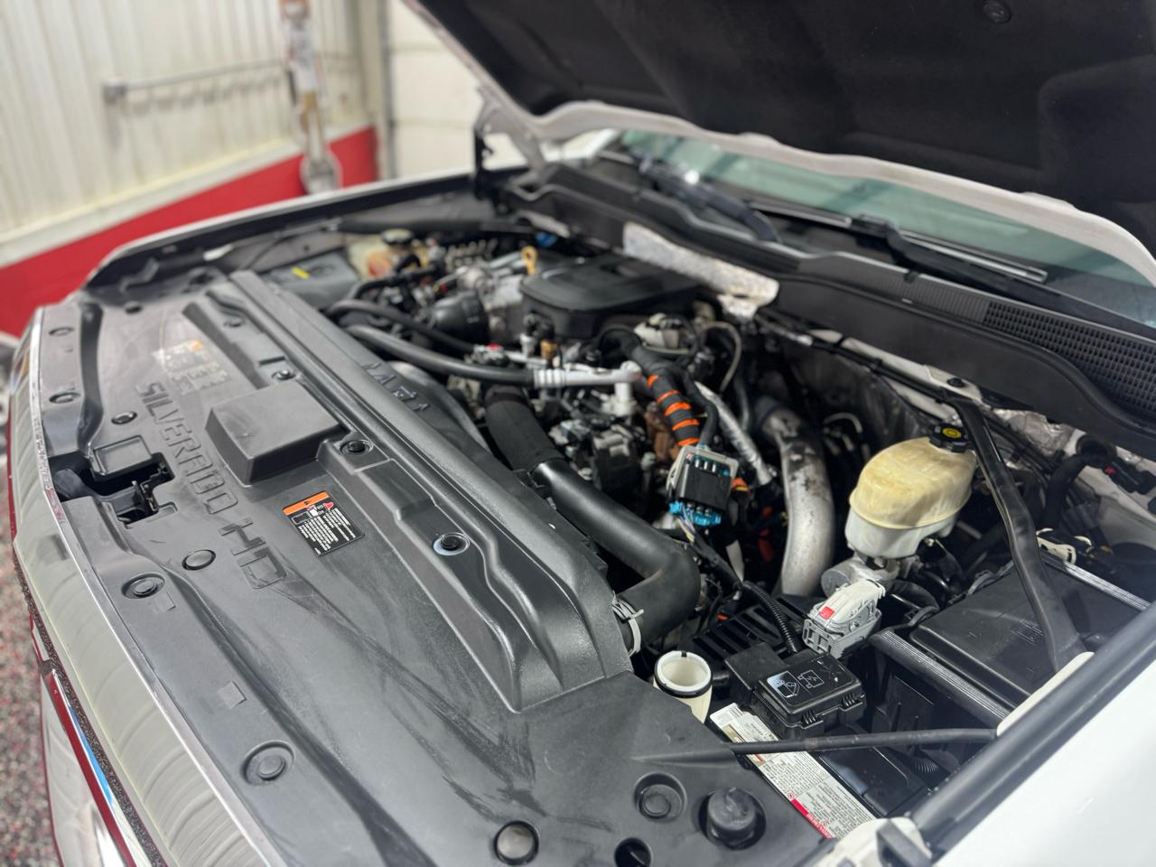 Chevrolet Silverado 3500HD Built After Aug 14 4WD Crew Cab 171.5" WB, 59.06" CA WT 2015