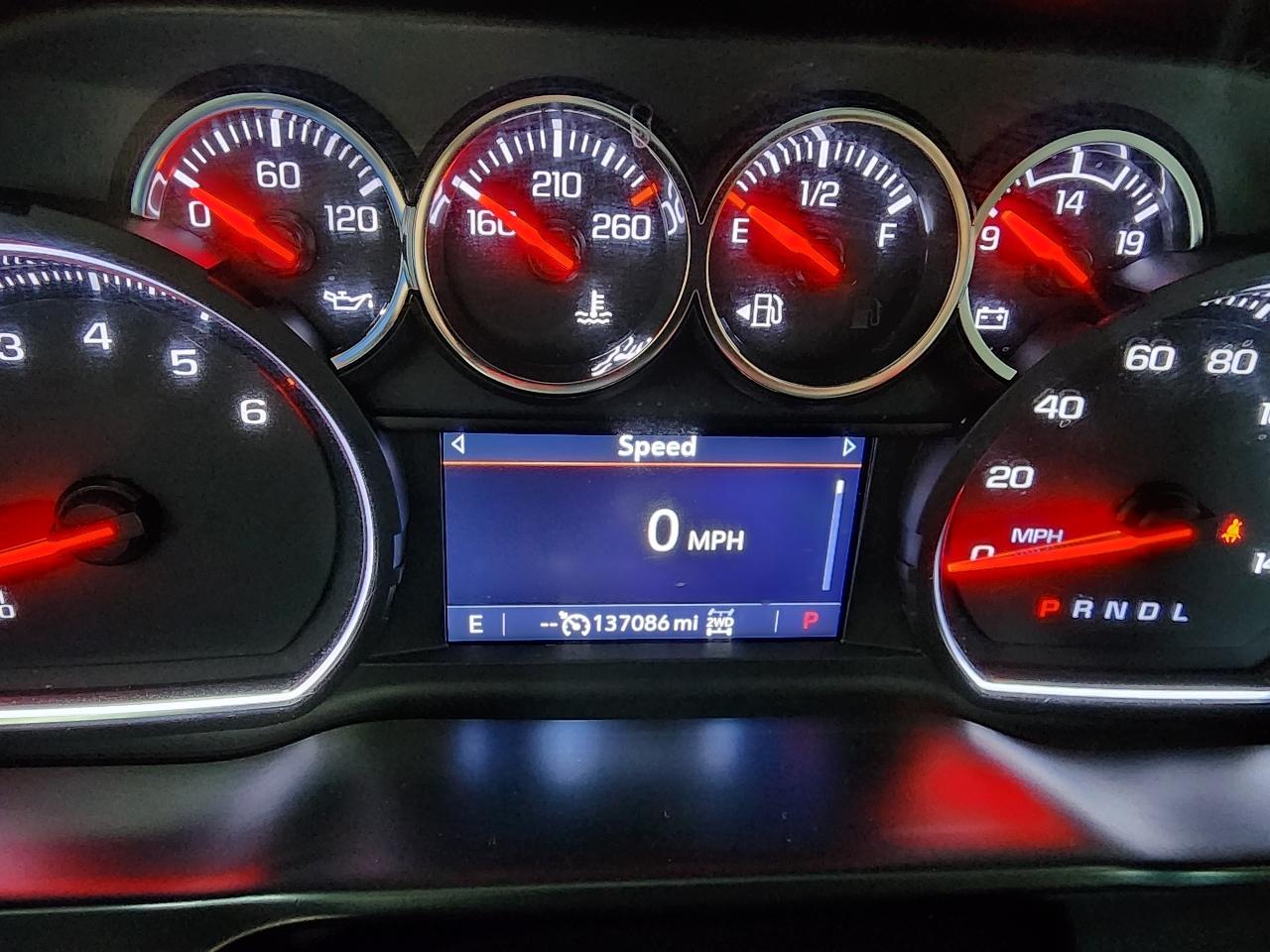 Chevrolet Silverado 1500 4WD Crew Cab 147" LT Trail Boss 2020