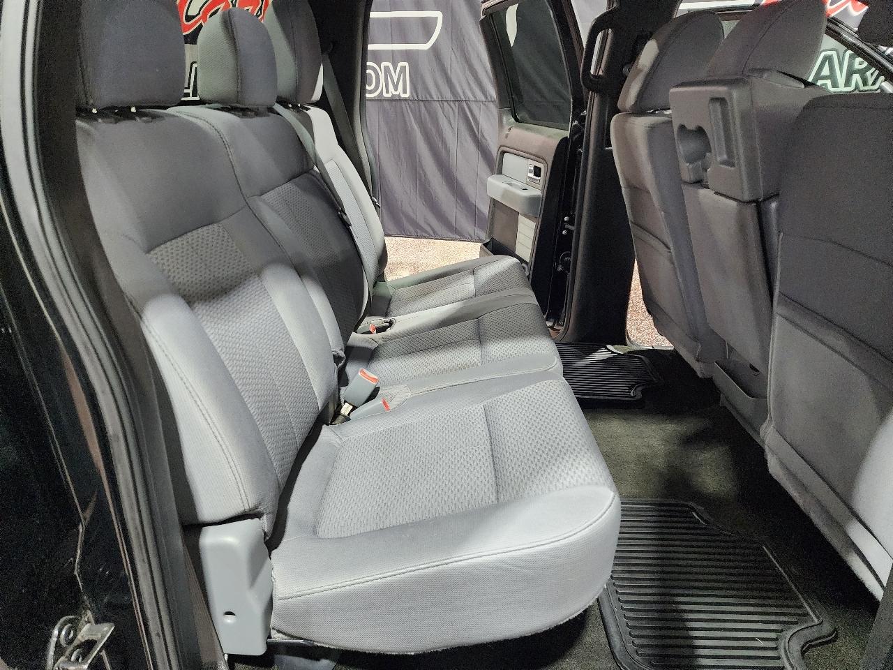 Ford F-150 2WD SuperCrew 139" XLT 2011