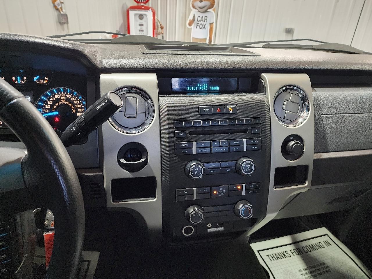 Ford F-150 2WD SuperCrew 139" XLT 2011