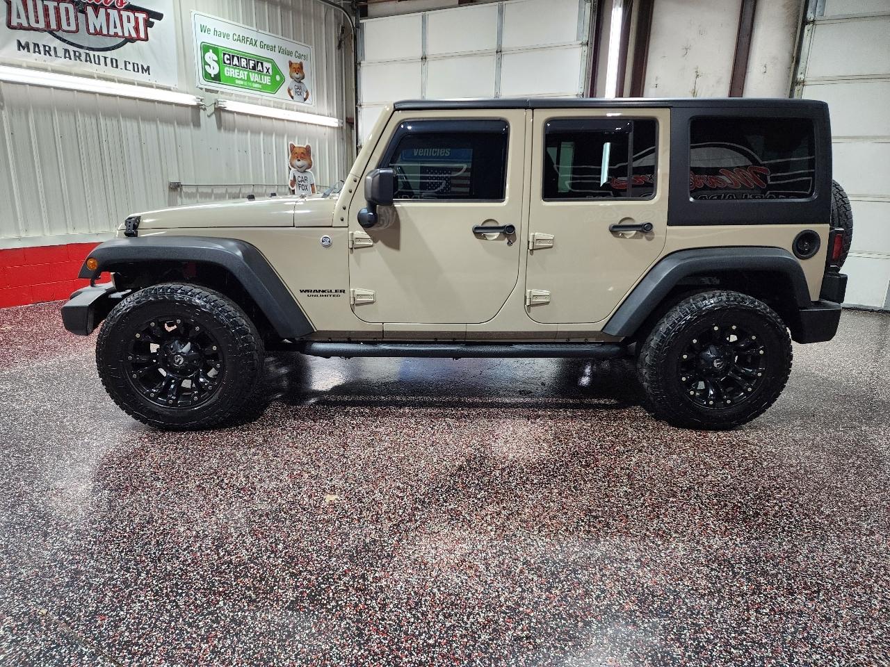 Jeep Wrangler Unlimited 4WD 4dr Sport 2016