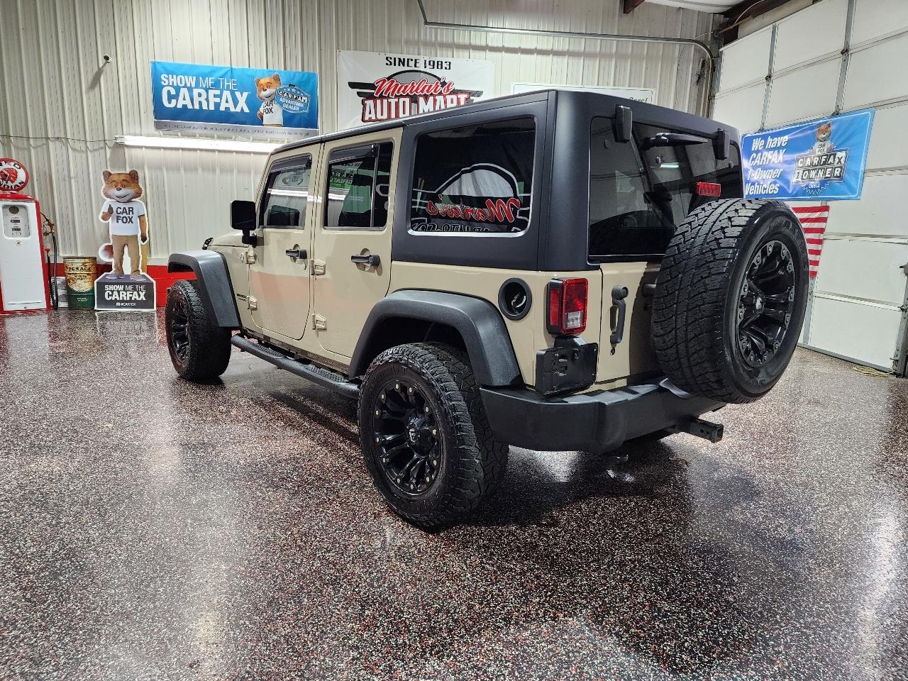 Jeep Wrangler Unlimited 4WD 4dr Sport 2016