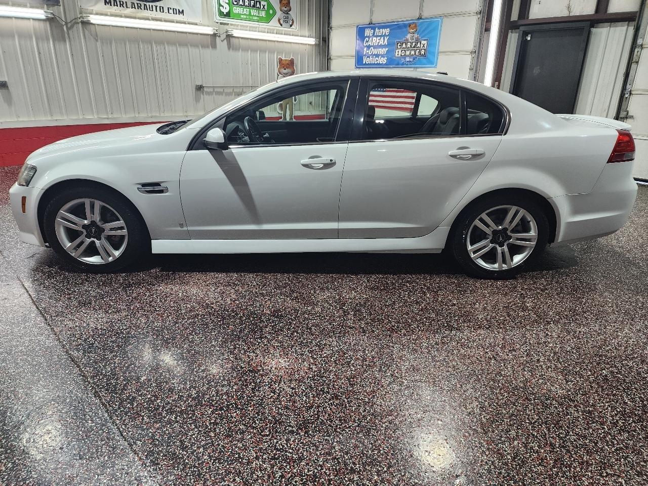 Pontiac G8 4dr Sdn 2009