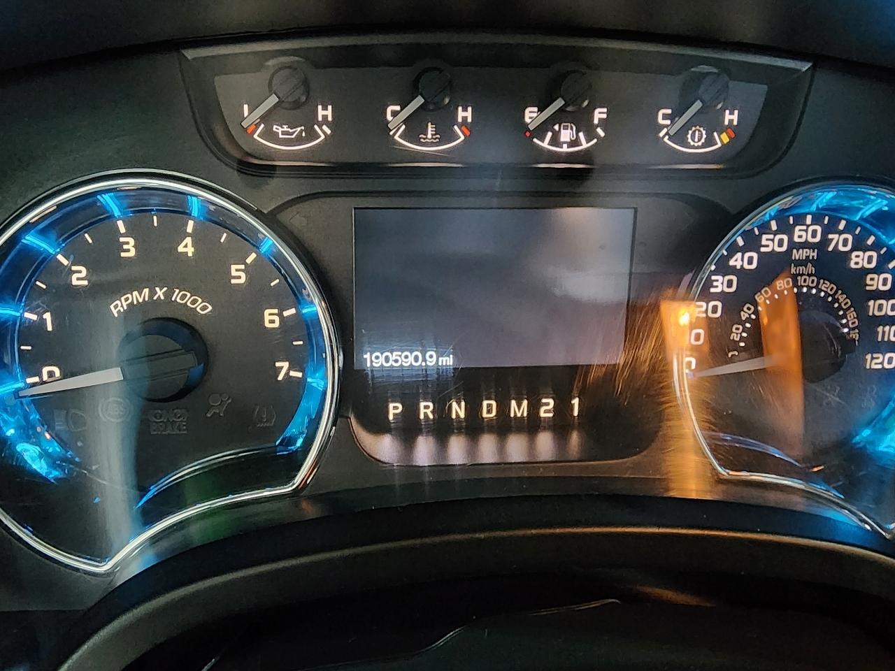 Ford F-150 4WD SuperCrew 145" Platinum 2011