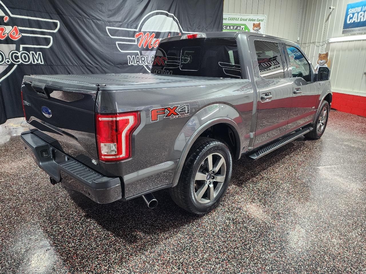 Ford F-150 4WD SuperCrew 145" Lariat 2016