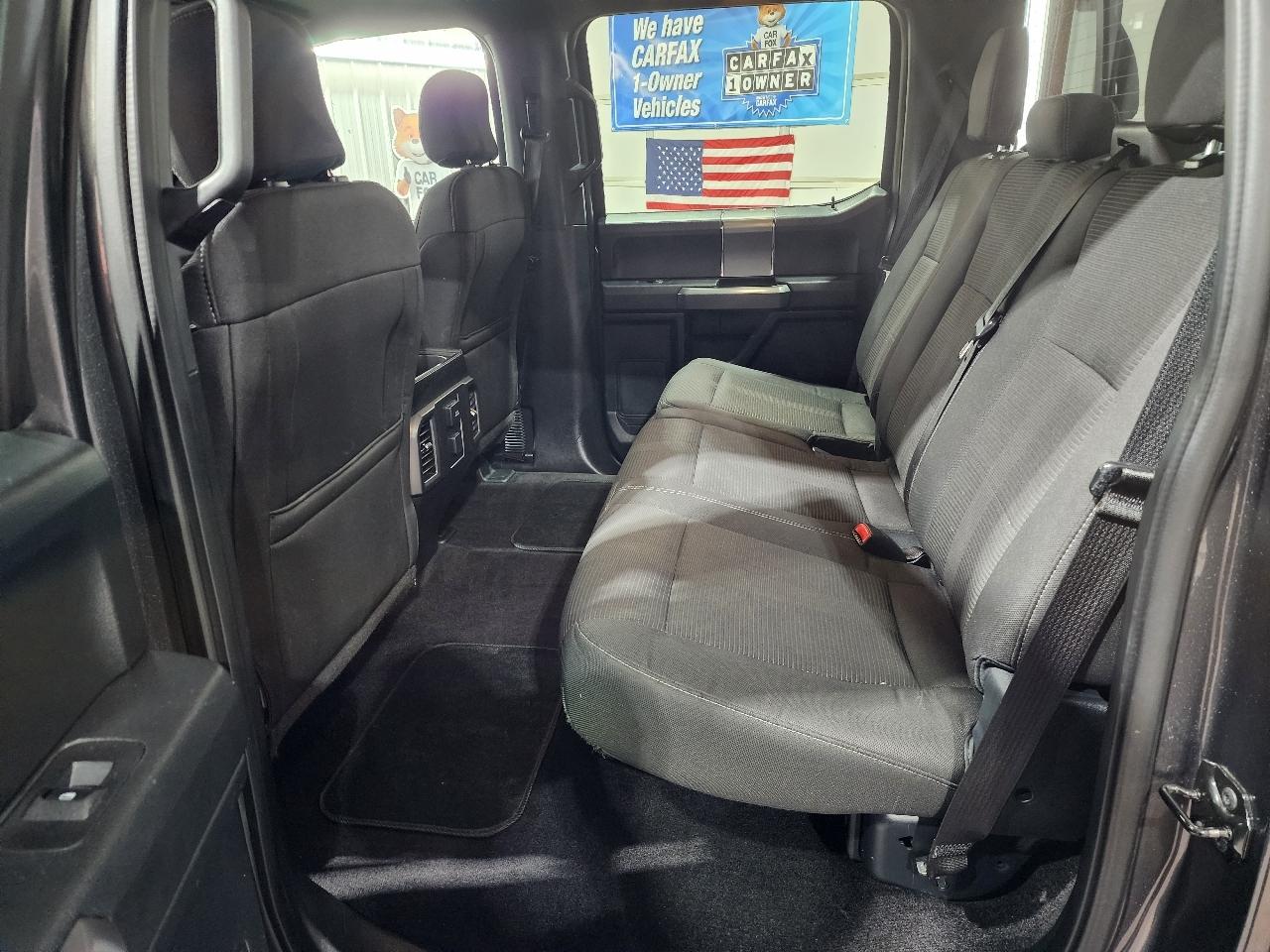 Ford F-150 4WD SuperCrew 145" Lariat 2016