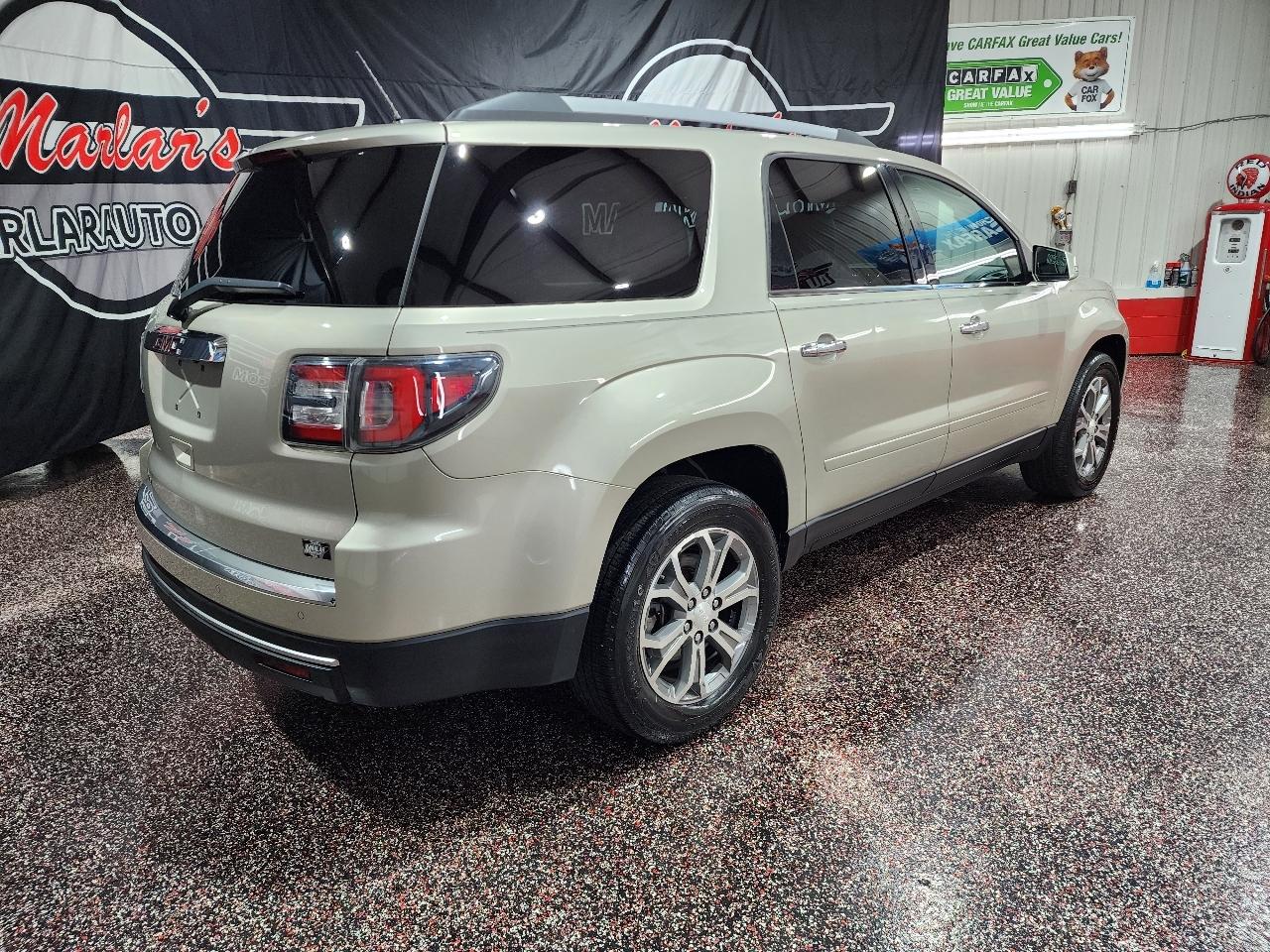 GMC Acadia FWD 4dr SLT w/SLT-1 2016