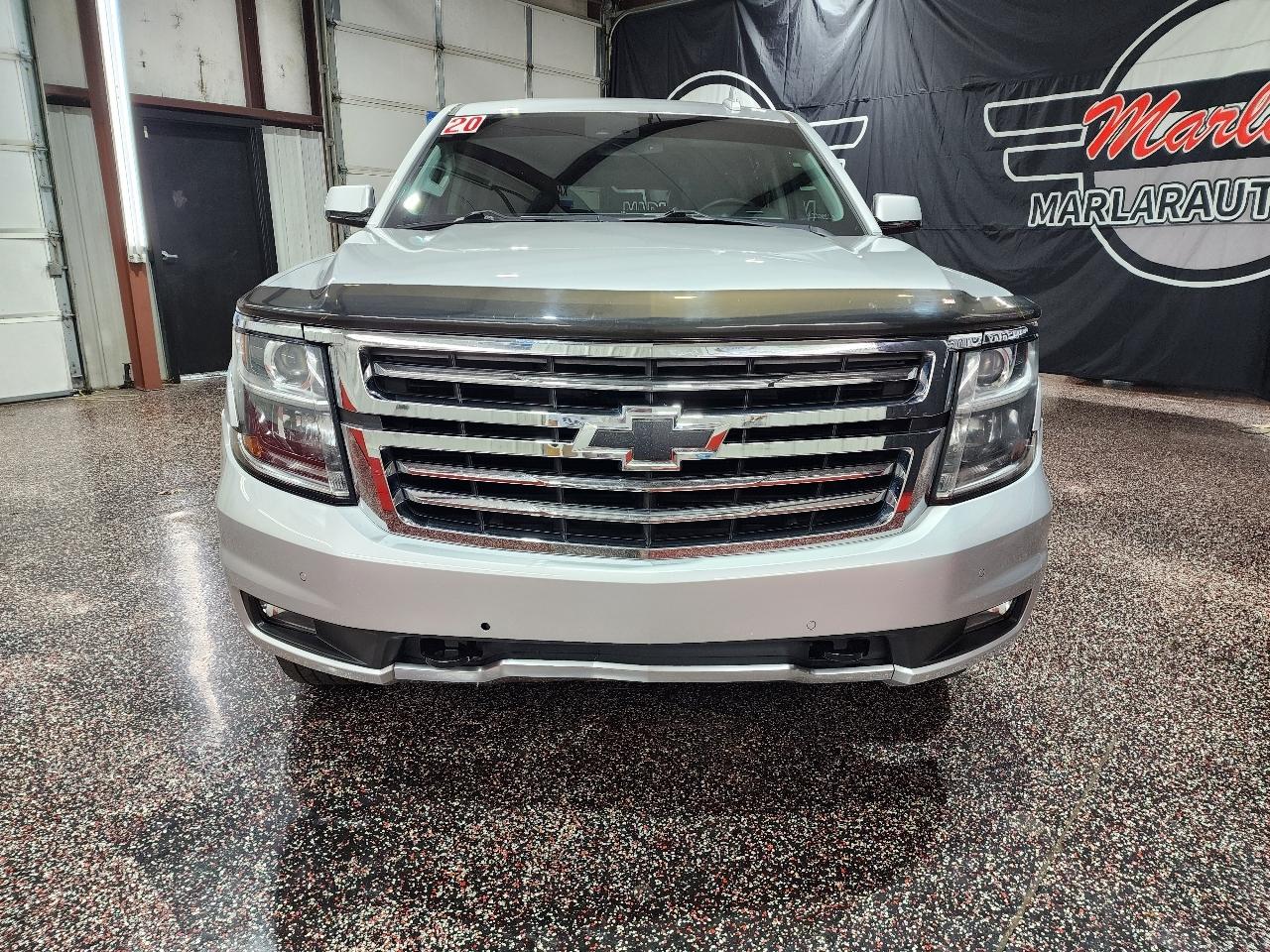 Chevrolet Suburban 4WD 4dr LT 2020