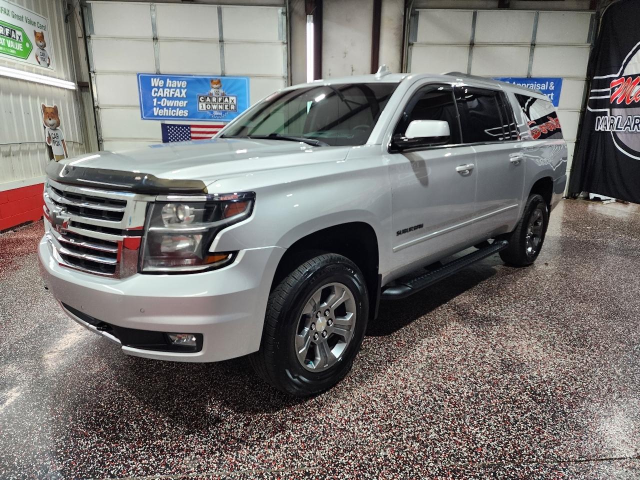 Chevrolet Suburban 4WD 4dr LT 2020
